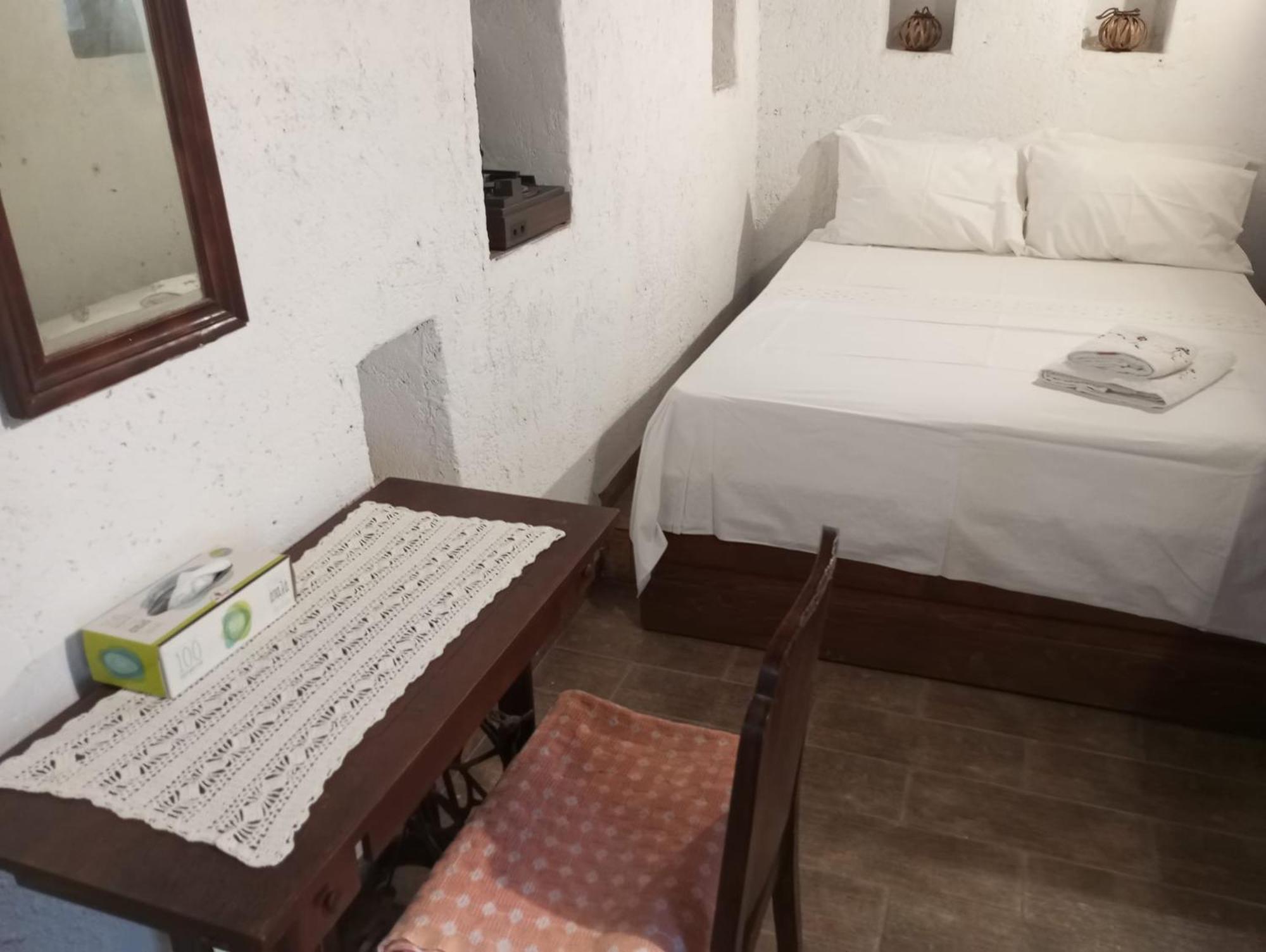 Lindia Athena Traditional House Karpathos Town  Exterior photo